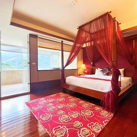 Dongpo Ti Lun Hotel Xinyi Luaran gambar