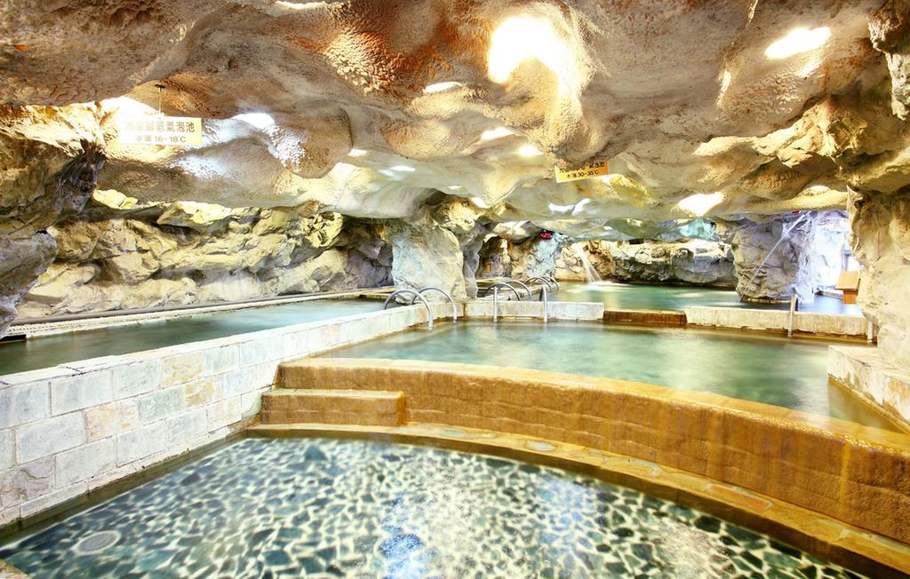 Dongpo Ti Lun Hotel Xinyi Luaran gambar